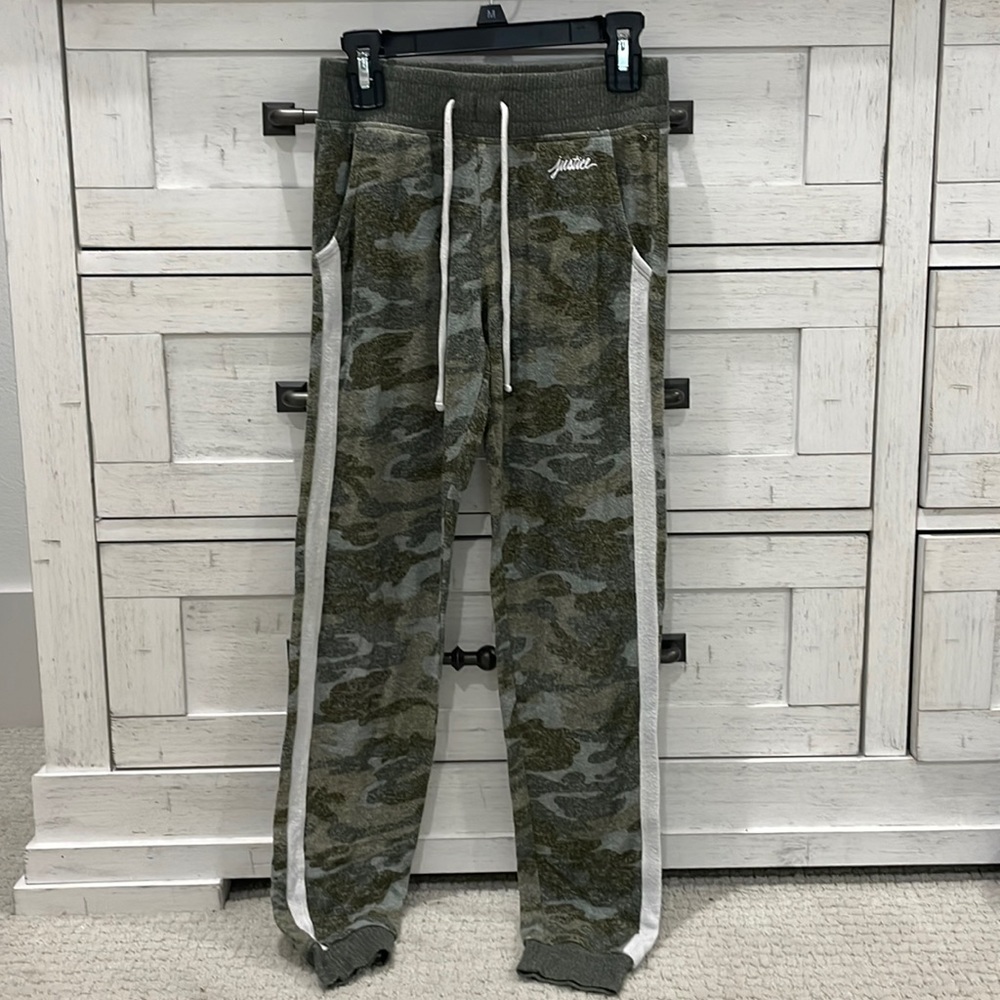 Justice camo sweatpants